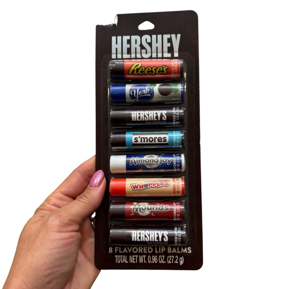 Brand new in Package Hershey’s‎ Brand 8 Flavored Lip Balms